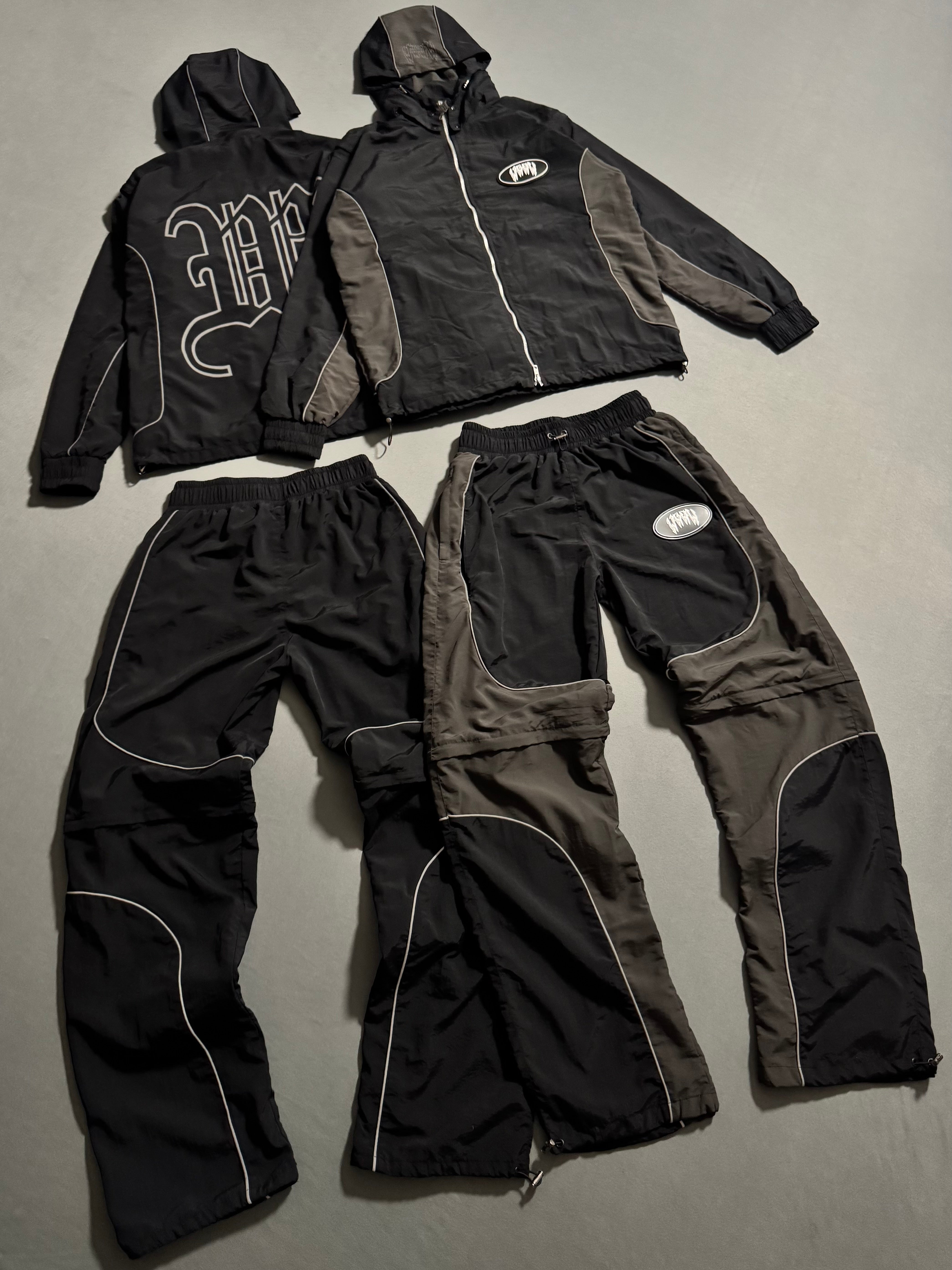 BLACK 5 IN 1 JACKET + 3 FREE BUNDLE